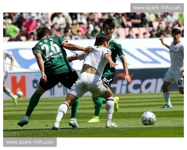 绿茵巅峰之战：当北京国安遇见全北现代，谁才是亚洲最纯粹的“原力绿”？